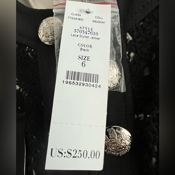NWT White House Black Market Black Lace Stylist Blazer - Size 6 - Picture 4 of 7